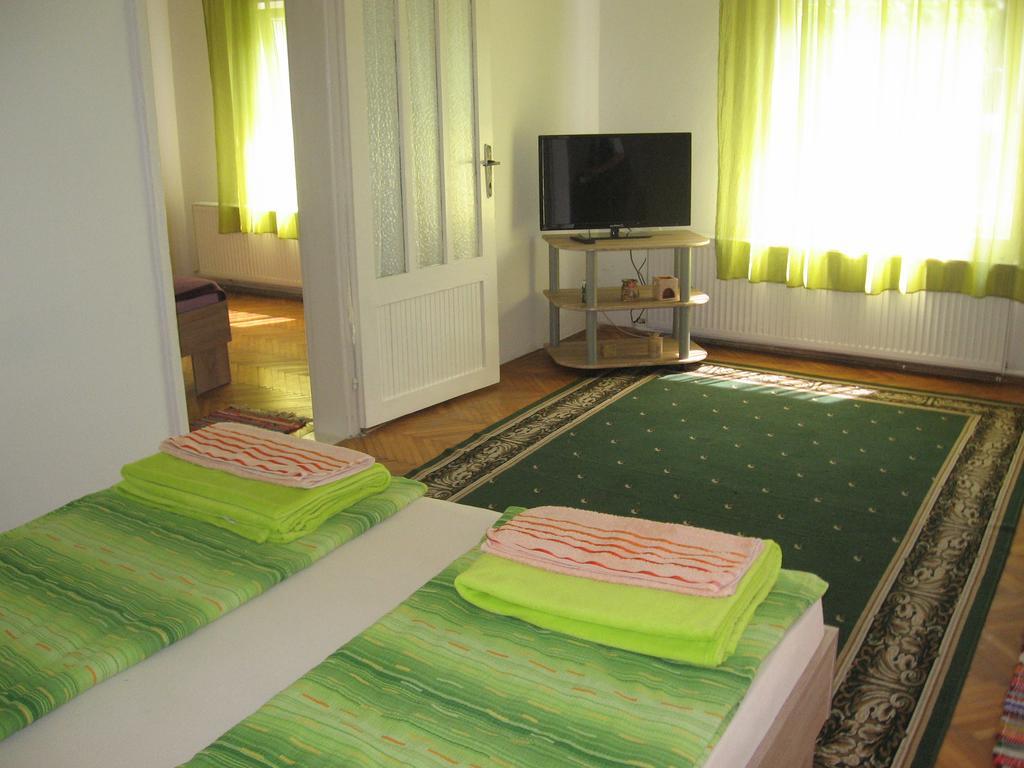Green Apartment Нови-Сад Экстерьер фото